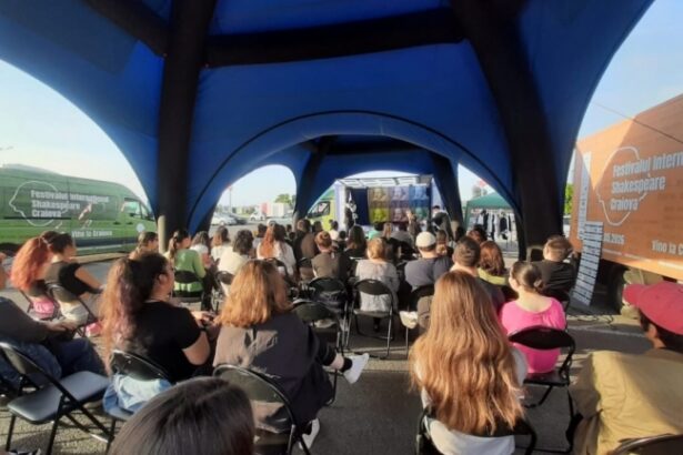 caravana shakespeare peste tot ajunge in constanta si ciocarlia 686e02a6dd9e6