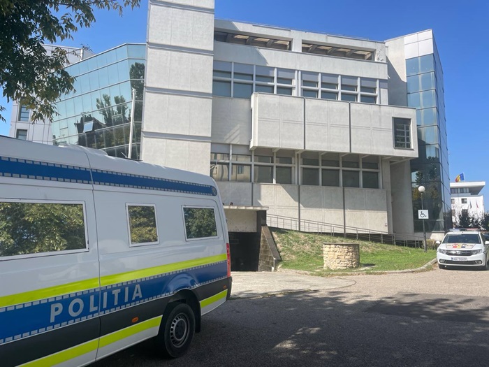 cazul judecatorilor din constanta care ar fi fost amenintati cu acte de violenta din nou in atentia publicului se cere revizuirea iata cand s ar putea lua o decizie 687b5c86061c0