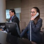 Coborârea la recepție în halat sau manifestările de afecțiune în piscină - cele mai enervante comportamente ale turiștilor, relatate de hotelieri 3 coborarea la receptie in halat sau manifestarile de afectiune in piscina cele mai enervante comportamente ale turistilor spuse chiar de hotelieri 6863c49a92405