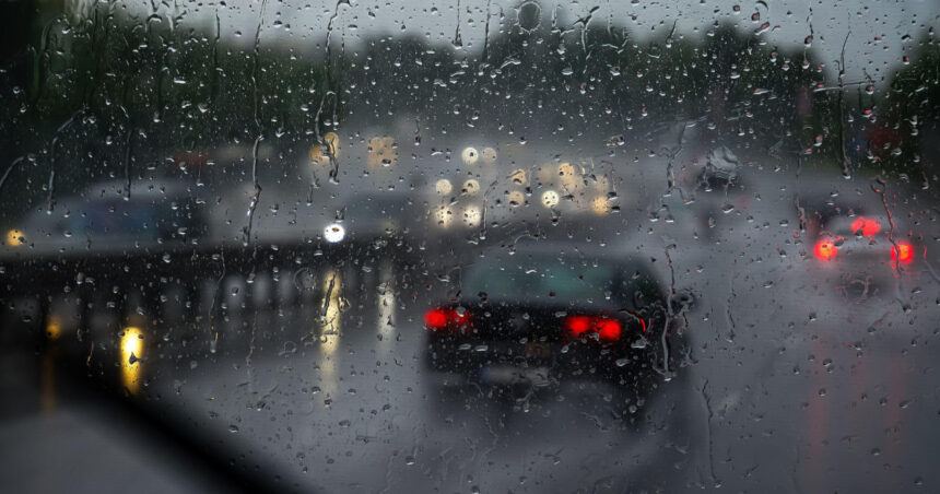 cod rosu de ploi torentiale emis pentru judetul bistrita nasaud traficul rutier este blocat pe dn 17c in urma unei viituri 6888bb1aad72f