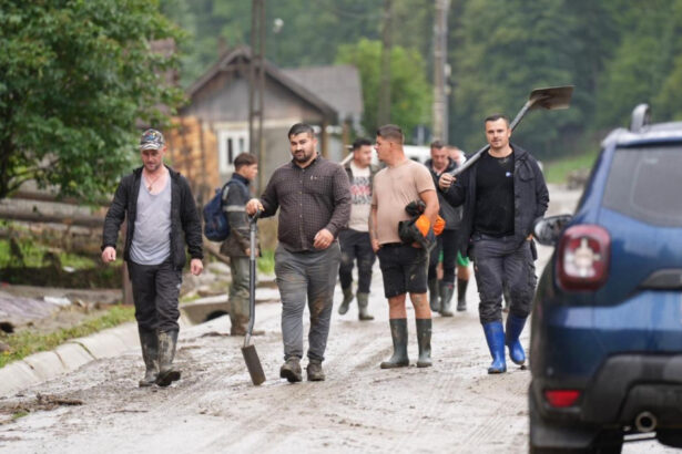 consiliul judetean galati a alocat 1 milion de lei pentru sinistratii din suceava puhoaiele pot lua tot dar nu si solidaritatea 6888f3559121d