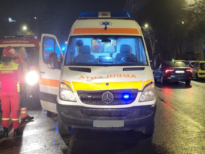 constanta o ambulanta saj implicata intr un accident 687c01ad8f53f