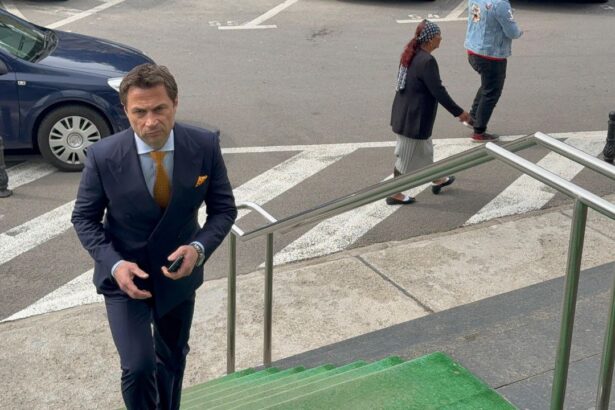 cristian radu primarul din mangalia asteptat in instanta iata cine va fi audiat azi la curtea de apel constanta 6879d9cba6d99
