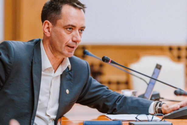 csoma botond suntem intr un moment de cumpana pentru romania expresia lasa ca merge si asa nu isi mai are locul 687235749b15d