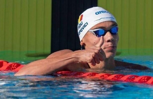 david popovici aur la campionatul mondial de natatie de la singapore 6888c02748fb7