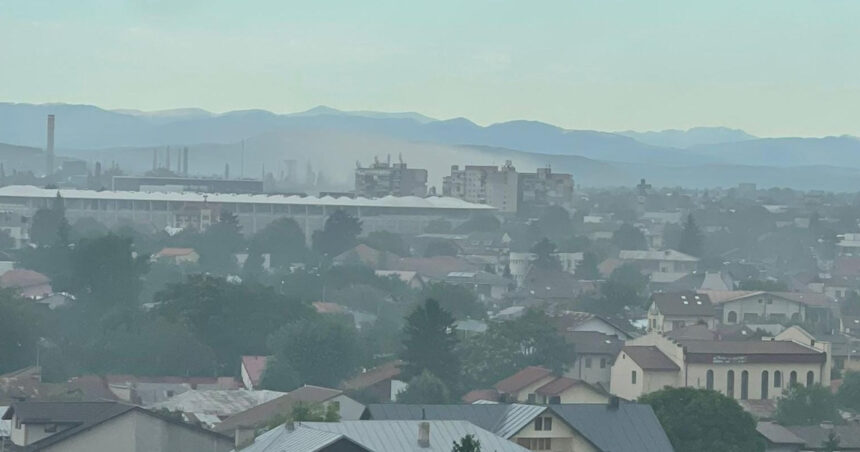 De ce miroase a cauciuc ars la Ploiești și ce este „ceața densă” din zonă: explicațiile Gărzii de Mediu 1 de ce miroase a cauciuc ars la ploiesti si ce e ceata densa din zona explicatiile garzii de mediu 6881115c71a12