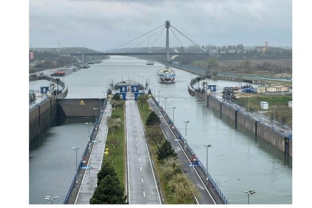 deseuri valorificabile scoase la licitatie de administratia canalelor navigabile prin brm constanta iata despre ce este vorba 6866873ea25be