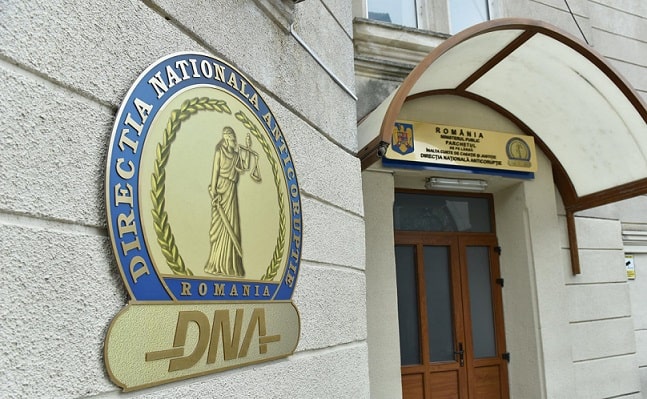 doi inculpati in dosarul mitei din portul constanta au incheiat acorduri de recunoastere a vinovatiei 688b2e7b7f447