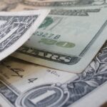 dolarul american a inregistrat cel mai slab inceput de an din 1973 6863ba0b0a268