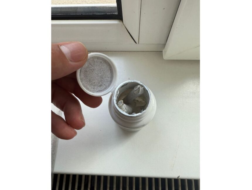 doua tigarete cu substanta vegetala psihoactiva gasite de jandarmi asupra unui barbat in costinesti 688a154bd5ad3