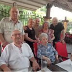 dupa 63 de ani din nou impreuna intalnirea emotionanta a absolventilor liceului mircea din constanta 68708333981df