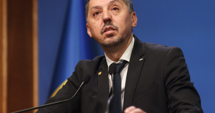 Ministrul Daniel David, despre acuzațiile de cenzură în mediul academic: „Nu e o cenzură, sunt seturi de bune practici europene” 1 exclusiv ministrul daniel david despre acuzatiile de cenzura in mediul academic nu e o cenzura sunt seturi de bune practici europene 68825bd526fc1