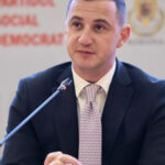 Șefii CJ-urilor îi cer lui Bolojan mai mulți bani: 1 mld. lei pentru asistență socială. Ce propuneri au pentru „Anghel Saligny” (SURSE) 2 exclusiv sefii cj urilor ii cer lui bolojan mai multi bani 1 mld lei pentru asistenta sociala ce propuneri au pentru anghel saligny surse 688a058b1cdd7