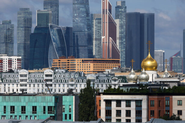 fortareata rusia noul model economic al lui vladimir putin moscova a confiscat active de 50 de miliarde de dolari in trei ani 686ea3565eabf