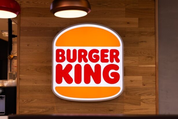 foto burger king deschide un nou restaurant in cluj napoca 687f9e3ed4d14