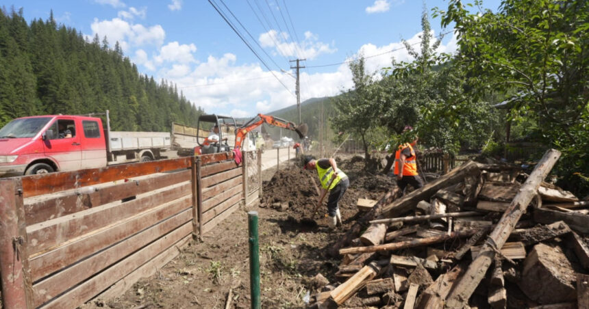 foto romania lovita de fenomene extreme pompierii au avut 1 700 de interventii intr o singura zi 688b4c80b3dd0