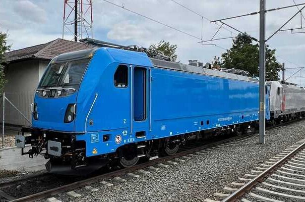 foto romania primeste prima locomotiva electrica nou construita cumparata prin pnrr pe ce rute va circula 6888d8ddb96fc