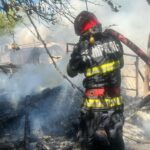 foto video interventie contracronometru pentru stingerea unui incendiu la o microferma din tulcea 6873b9d633a42