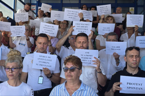 foto video protest spontan la constanta salariatii anr au iesit in strada nu avem salarii nesimtite 6870e20e3faa3