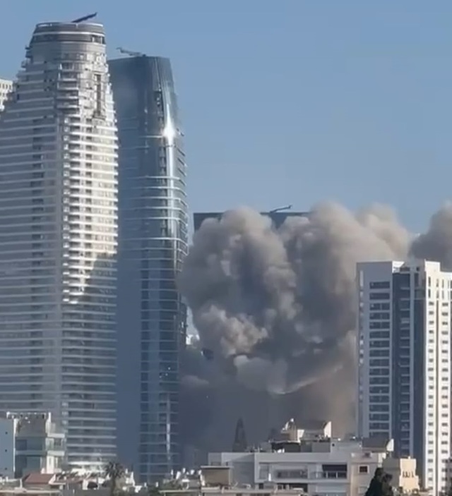 GRAFIC: Bursa din Israel atinge noi maxime istorice, de parcă bombele nu ar fi căzut. 1 grafic de ca si cand bombele nu ar fi cazut bursa din israel atinge noi maxime istorice 6863693e25e34