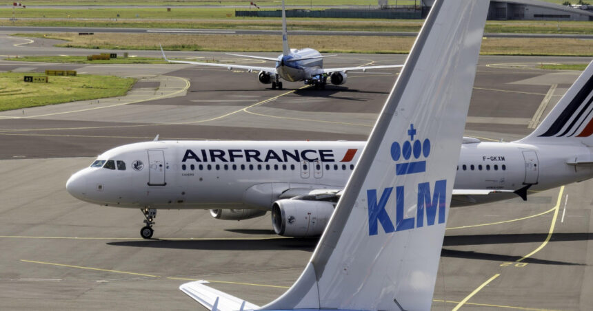 Grupul Air France - KLM devine acționar majoritar al companiei scandinave SAS și implicațiile pentru industria aviatică. 1 grupul air france klm devine actionar majoritar al companiei scandinave sas care sunt implicatiile pentru industria aviatica 686a822edfd0b