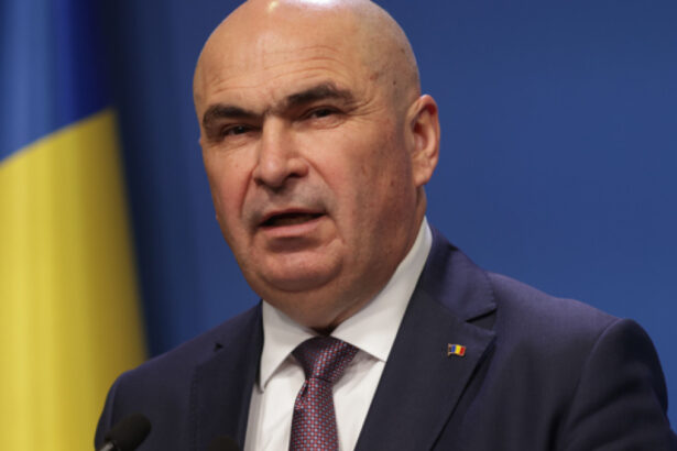 ilie bolojan si vicepremierul dragos anastasiu sustin azi la 1700 o conferinta de presa despre reforma companiilor de stat 687f6b82531af