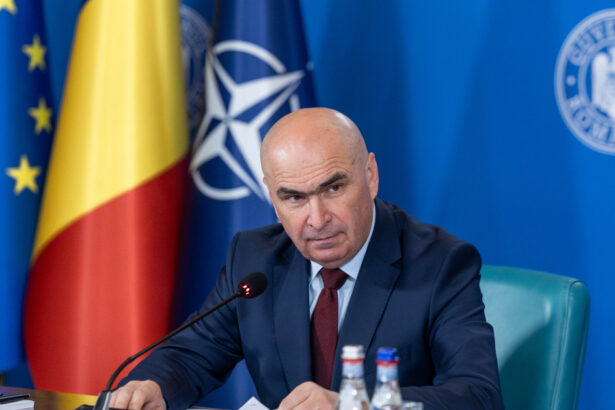 ilie bolojan spune de ce trebuie mamele in concediu de crestere a copilului sa plateasca contributii la sanatate 686c2a9370b5a