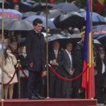 În apărarea lui Nicușor Dan - Consilier prezidențial, despre majorarea cotei TVA: Președintele a avut o opinie clară, iar acum guvernul votat în Parlament trebuie să ia decizii. 3 in apararea lui nicusor dan consilier prezidential despre majorarea cotei tva opinia presedintelui a fost clara toata lumea a vazut o acum avem un guvern votat in parlament care trebuie sa 686535cbc92f2