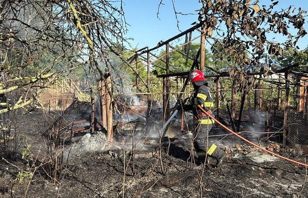 incendiu violent in localitatea bestepe judetul tulcea un barbat a ajuns la spital 68867175bf05a