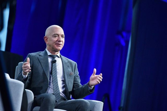 Inginerii au pierdut în spațiu un satelit finanțat de Bezos 1 inginerii au pierdut in spatiu un satelit platit de bezos 68656e11e05a8