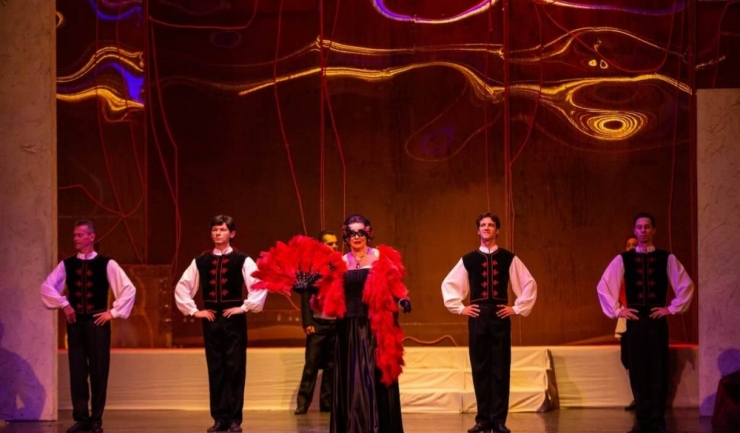liliacul de johann strauss fiul la teatrul national de opera si balet oleg danovski 68766ce8ee81d