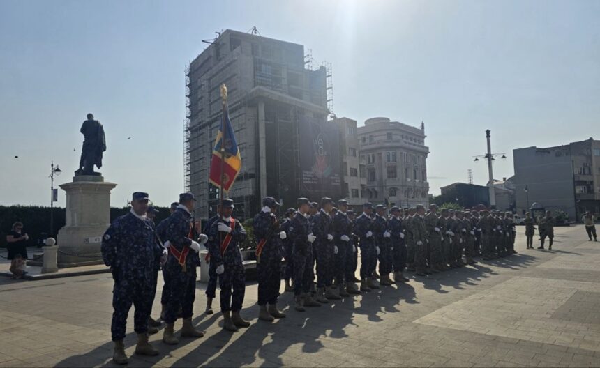 live foto video ceremonie militara emotionanta de ziua imnului national in piata ovidiu prefectul adrian teodor picoiu prezent la eveniment 688864deb6acb