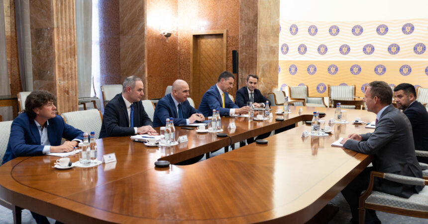 Live: Precizări despre pachetul fiscal. Nazare: Trebuie să muncim în următorii 5 ani să ieșim din deficit excesiv. 1 live videotext precizari despre pachetul fiscal nazare trebuie sa muncim in urmatorii 5 ani sa iesim din deficit excesiv 68668caf79d78