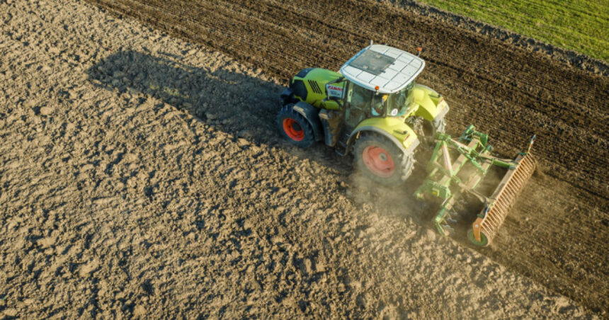 MAE: România își propune să protejeze agricultorii români în paralel cu menținerea sprijinului pentru Ucraina 1 mae romania urmareste protejarea agricultorilor romani simultan cu continuarea sprijinului pentru ucraina 6870c0c694e0b