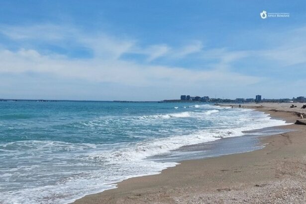 mai precauti romanii isi rezerva vacantele la mare in regim last minute la cat au ajuns tarifele 68650ba746b49