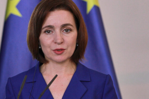 maia sandu avertizeaza minciunile vor curge garla din partea trompetelor kremlinului doar pentru a pune mana pe moldova 687603483c7bf