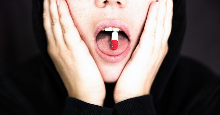 Medic psihiatru: România a devenit o ţară cu un risc ridicat de consum de droguri. Care este substanța cu cel mai mare potențial de dependență? 1 medic psihiatru romania a devenit o tara de consum de droguri de mare risc care e substanta care da cel mai usor dependenta 68717b207cda3