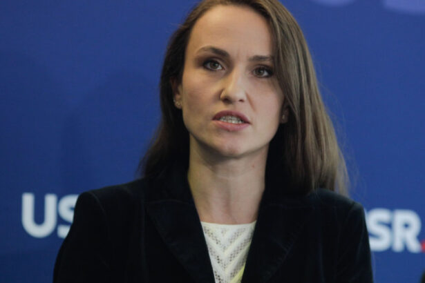 ministrul de externe oana toiu doreste taxa pe serviciile consulare care ar putea fi exceptiile pentru romanii din diaspora 6878d78187202