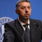 ministrul educatiei anunta ca va scadea valoarea pentru plata cu ora la acest deficit urias educatia a avut si are o contributie 686cda5c4fcbf