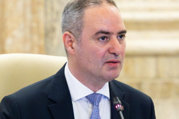 ministrul finantelor anunta primele efecte ale pachetului fiscal propus de guvernul bolojan scad costurile de imprumut 68680bb693ef8