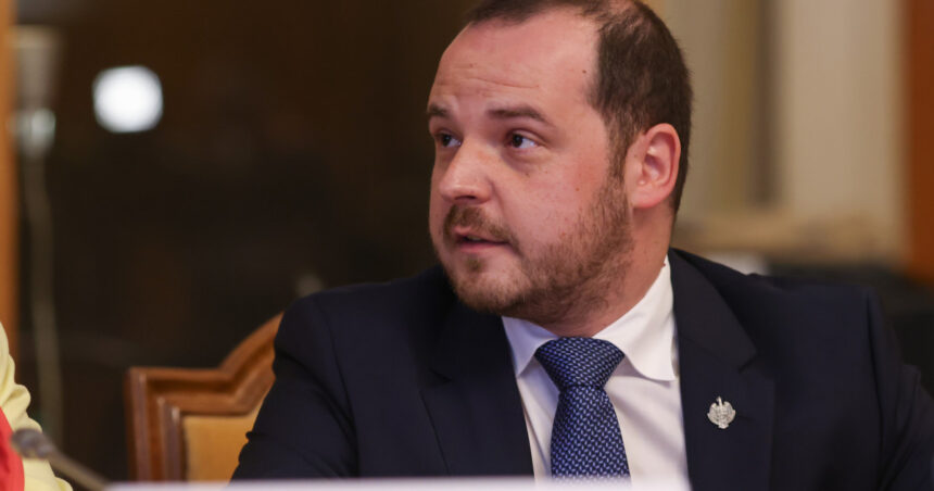 ministrul sanatatii alexandru rogobete dupa vizita pe santierul spitalului umfst din mures sunt impresionat 6873aa1dd11ce