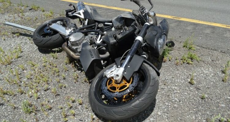 motociclist ranit in urma unui accident intre darabani si valcele judetul constanta 688b00a8f1b5d