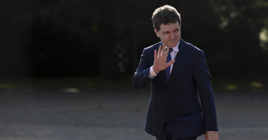nicusor dan in vizita oficiala in austria presedintele va sustine un discurs la summitul salzburg 2025 688335cebee56