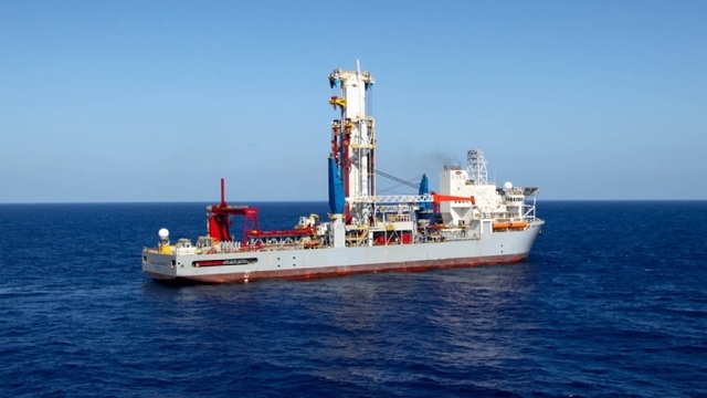 OMV Petrom și partenerul său israelian din Marea Neagră a Bulgariei au angajat nava de foraj pentru explorarea zonei Han Asparuh. 1 omv petrom si partenerul sau israelian din marea neagra a bulgariei au contractat nava de foraj pentru explorarea han asparuh 687f385cb7f4f