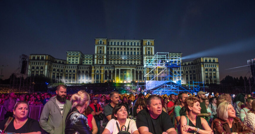Organizatorii de evenimente, nemulțumiți de majorarea TVA-ului la 21% pentru bilete: „Va duce la un public mai mic și artiști mai prost plătiți” 1 organizatorii de evenimente revoltati de cresterea tva la 21 pentru bilete inseamna public mai putin si artisti mai prost platiti 6867b78664977