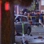 peste 20 de raniti in los angeles dupa ce un vehicul a intrat intr o multime de oameni anunta pompierii 687b94b15287e