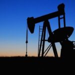 preturile petrolului au crescut cu peste 3 pe fondul detensionarii razboiului comercial si al presiunilor sua asupra rusiei 6889b2bd7c2d1