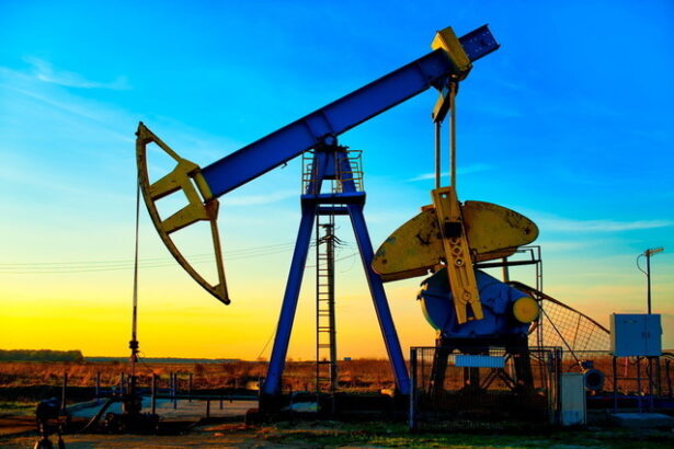 preturile petrolului in scadere dupa ce marti au atins maximele ultimelor doua saptamani 686e265c15bb9