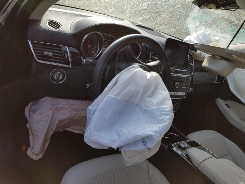 registrul auto roman anunt important pentru soferi rechemari in service pentru mii de masini vezi aici marcile vizate 6863a4fbaea0a
