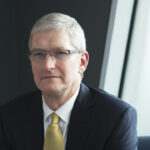 se cere schimbarea lui tim cook de la conducerea apple 687736cd6c111